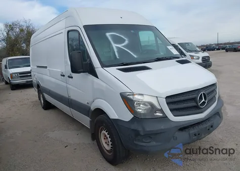 2014 Mercedes-Benz Sprinter 2500 High Roof from USA, damaged, VIN WD3PE8DE3E5828164